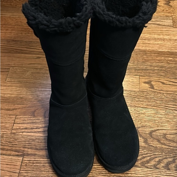 Koolaburra Black Winter Boots - Picture 1 of 6